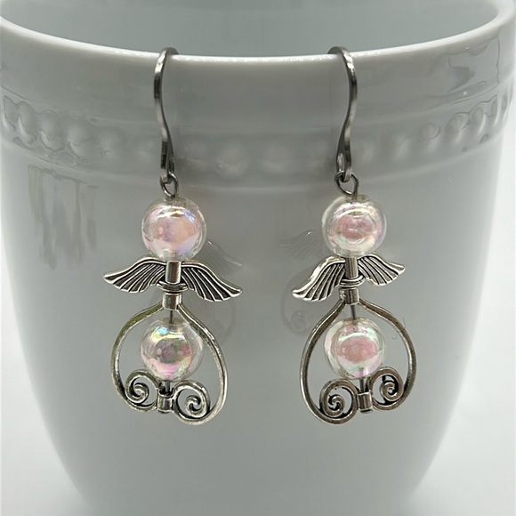 Handmade Angel Wing Earrings Pink Iridescent Beads Stainless Steel Hooks NWT - Picture 2 of 6